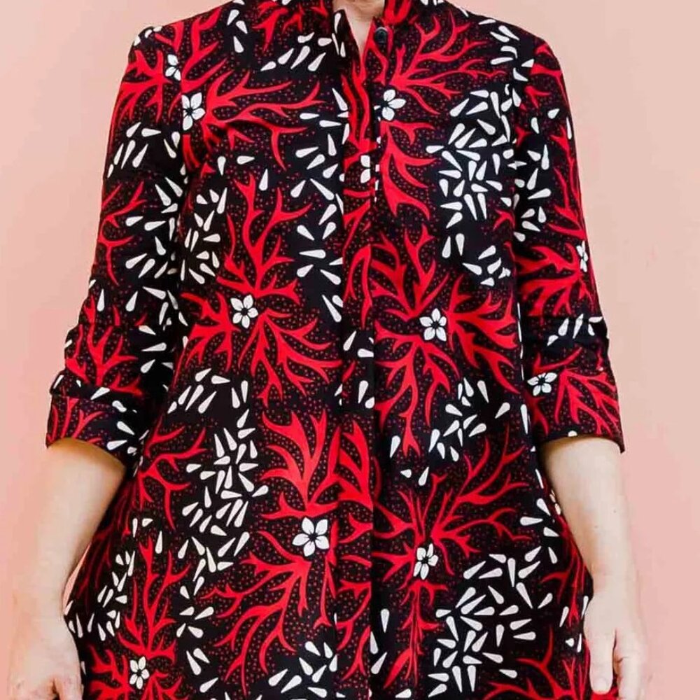 Chic all season cotton Zuri brand dress.  Never worn.